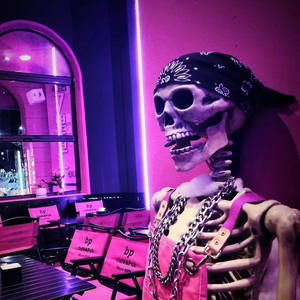 宋雨琦喷水自慰好爽
